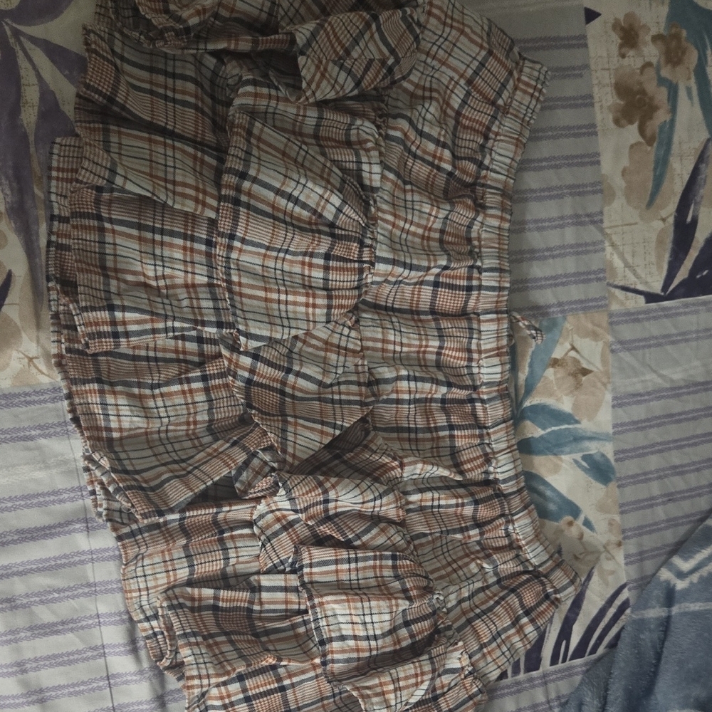 H&M Plaid Ruffle Skirt - Picture 3 of 4